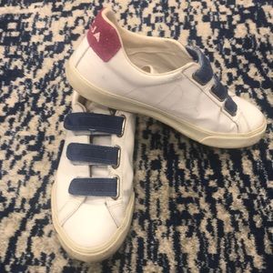 Veja sneakers
